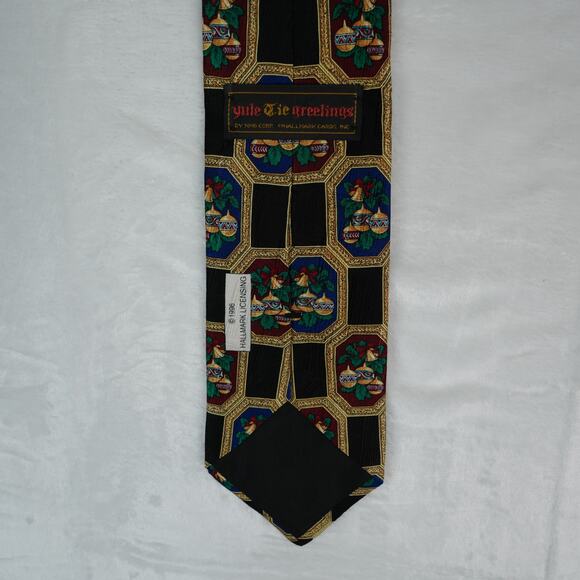 Vintage Hallmark Christmas Neck Tie Yule Tie Greetings 4"x58" Silk 1996 - Picture 5 of 9